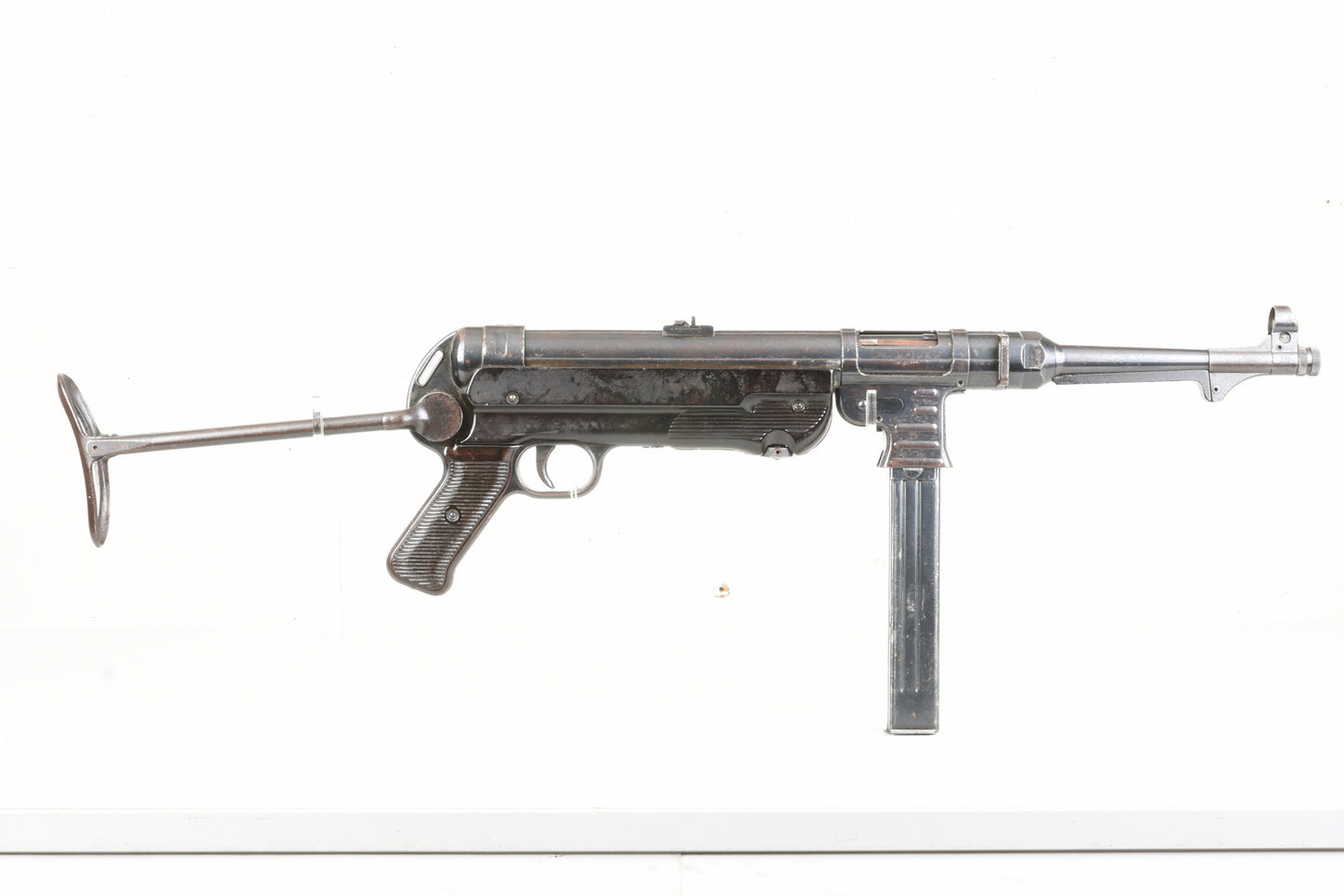 MP 40 (C.G. Haenel) – Original WWII German Submachine Gun